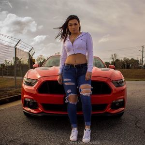 Meet your Posher, Crystal